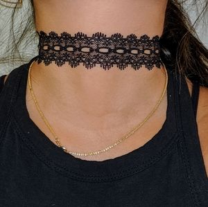 Choker (lol ignore my neck)